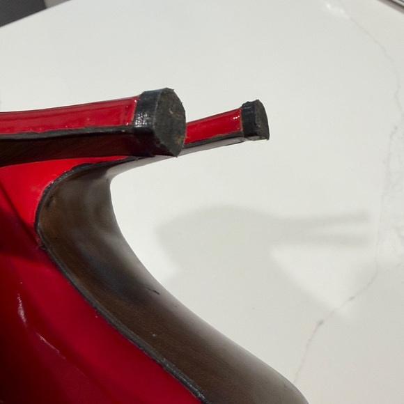 Stuart Weitzman Red Patent Leather Pumps - Picture 9 of 14